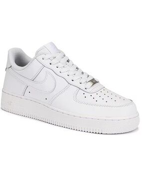 Air Force 1 '07 in White womans size 8